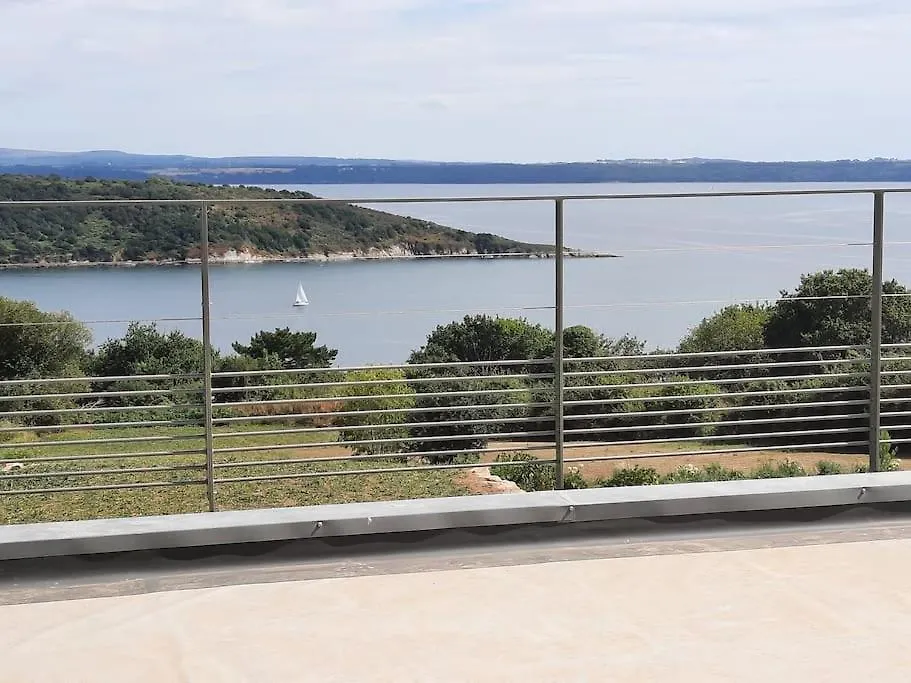 La Pointe Sur L'Eau - Vue Mer - Piscine Interieure 플루가스텔도울라스